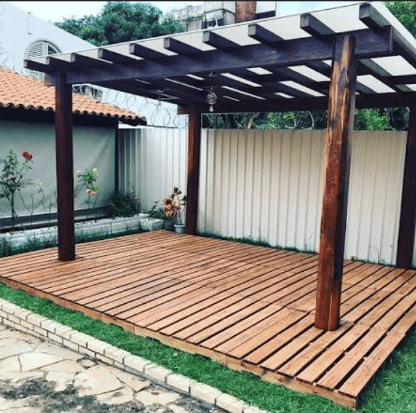 PROJETO DECK DE MADEIRA USANDO PALLET